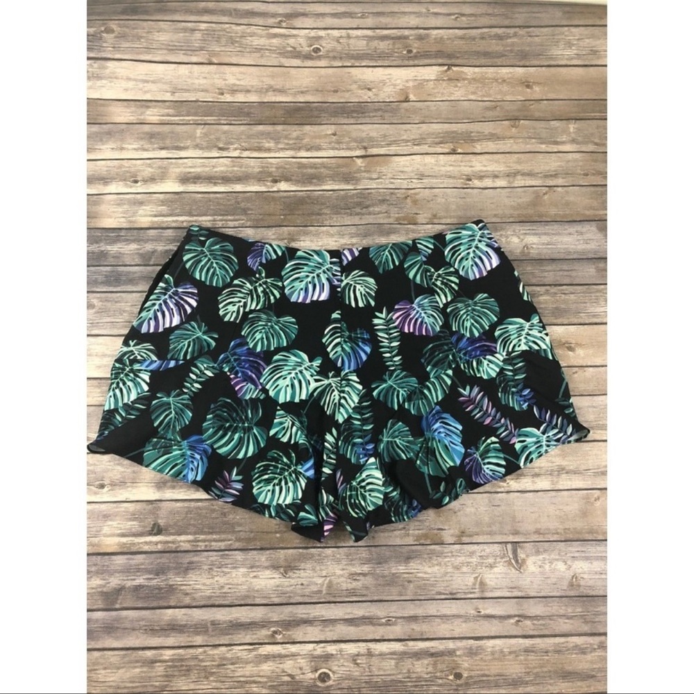 City Chic Shorts Palm Print Black NEW